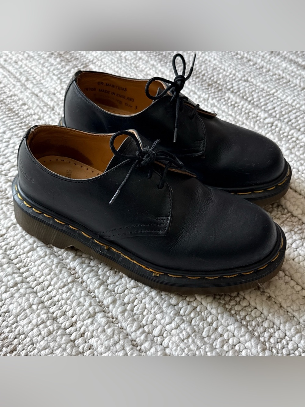 Dr. Martens Black Leather Oxford Youth Size 3 Shoes Boys Girls Lace Ups